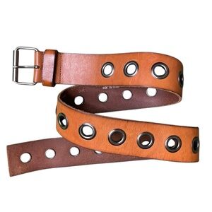 Womens BKE Y2K Tan Leather Belt w Eyelets Holes Sz Large